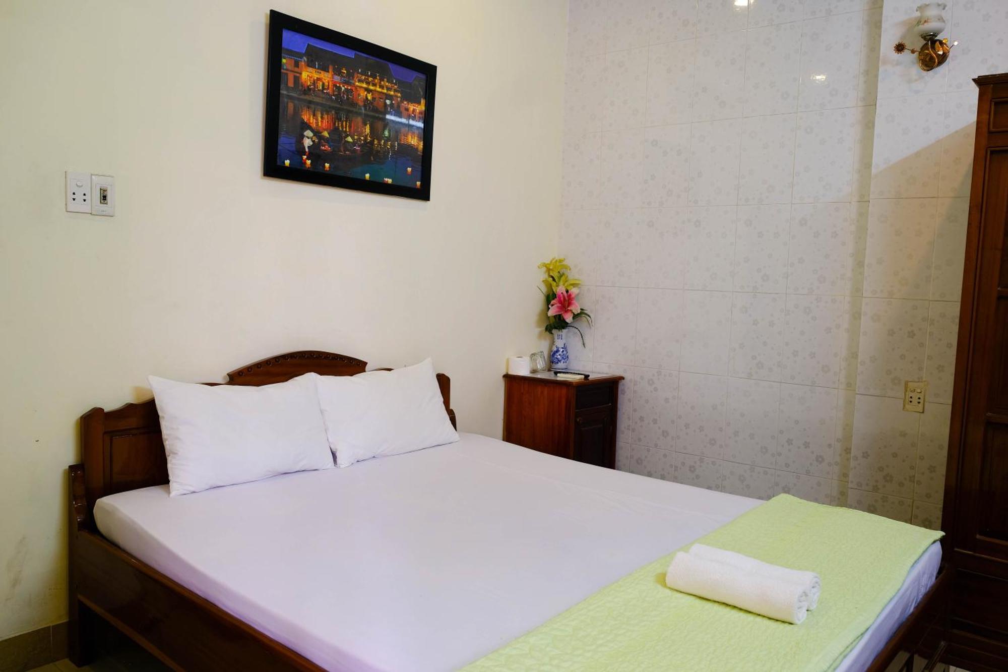 Lucky Hoi An Hotel Экстерьер фото