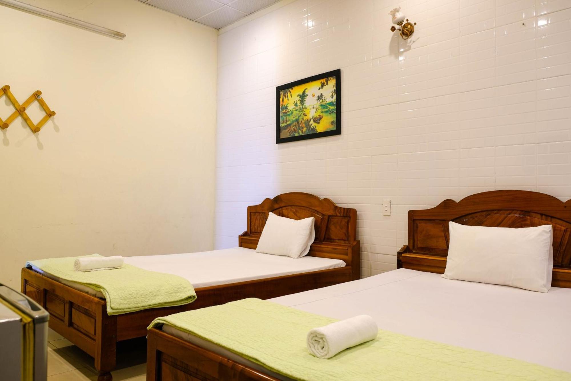 Lucky Hoi An Hotel Экстерьер фото