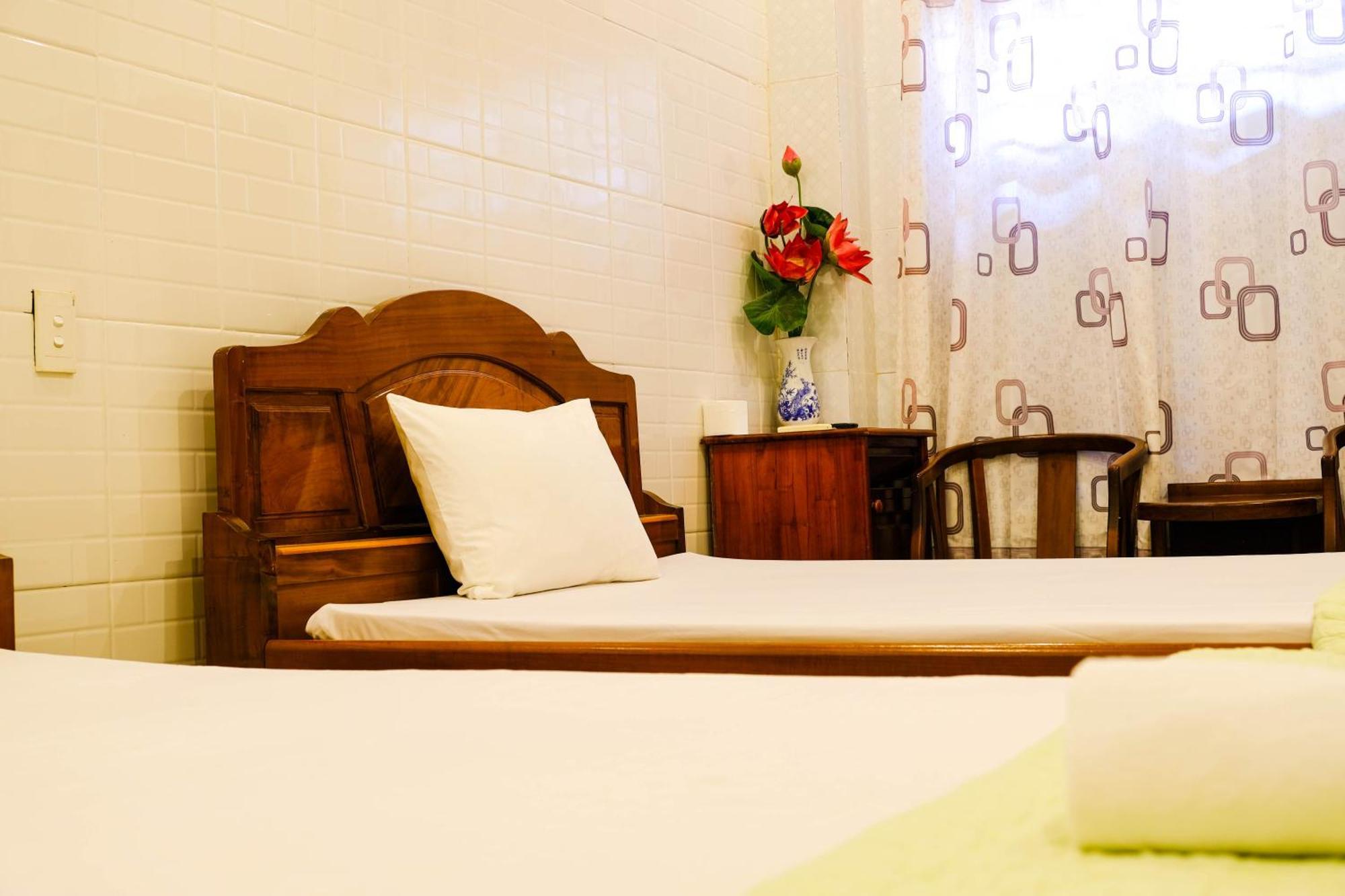 Lucky Hoi An Hotel Экстерьер фото